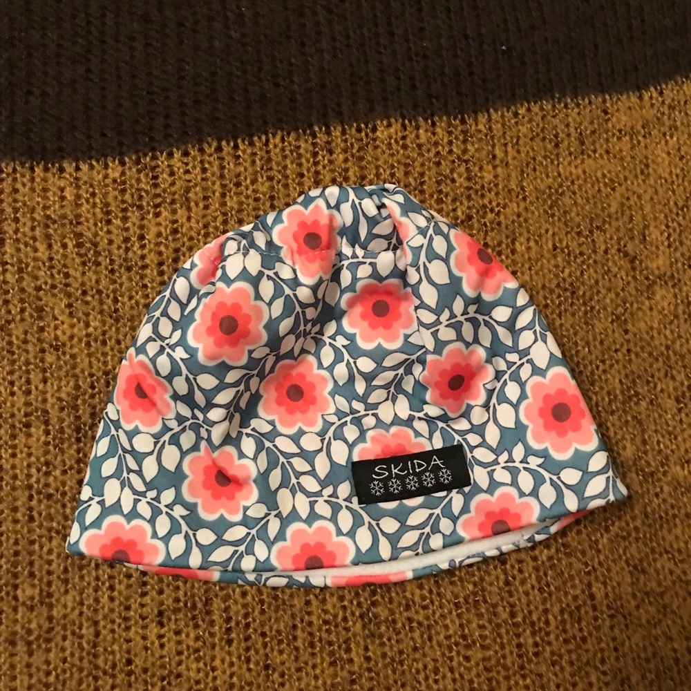 Skida ski hat